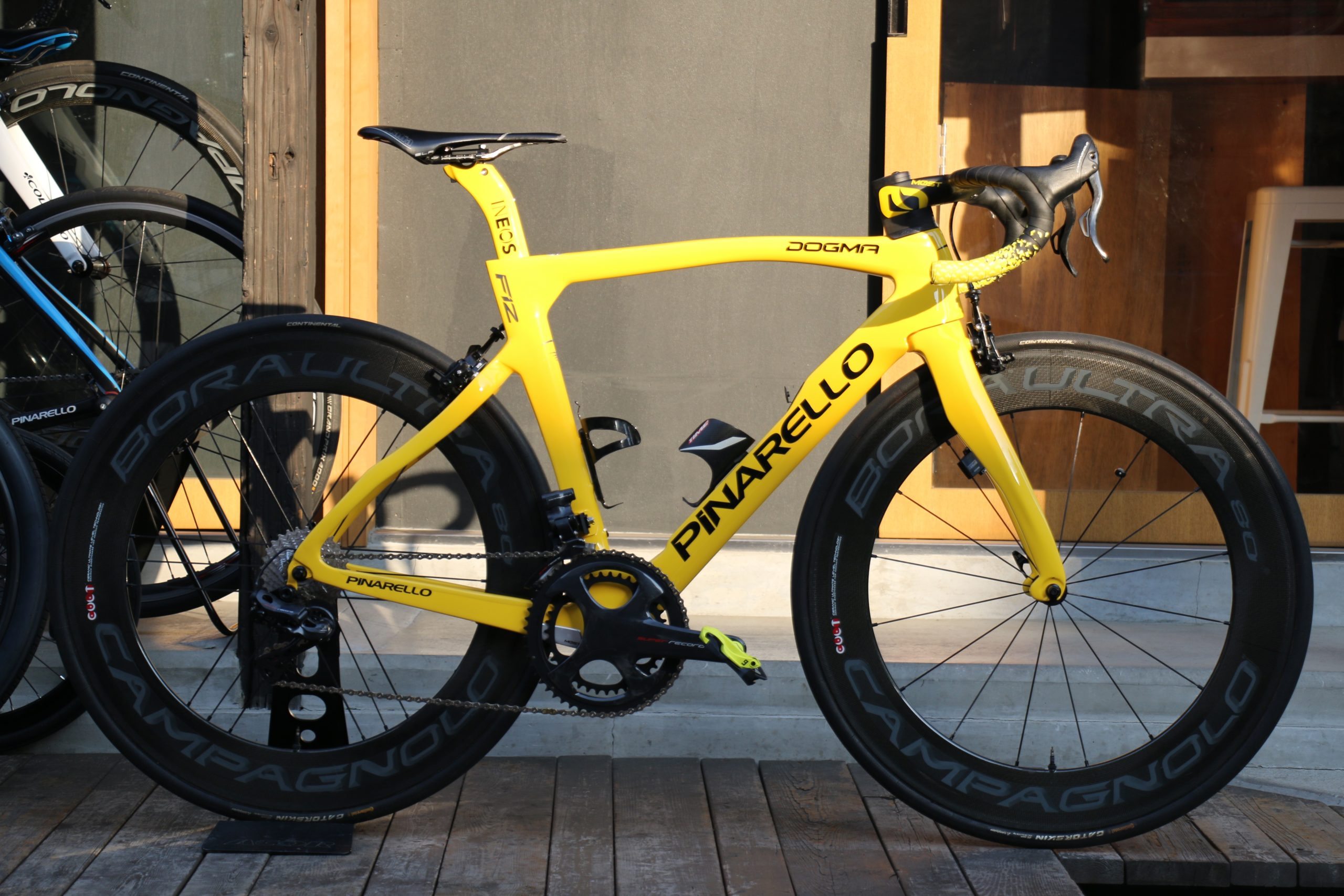 紙工作ピナレロdogma F12 Y 紙工作ピナレロdogma F12 R 文房具 紙工作ピナレロdogma F12 Y 紙工作ピナレロdogma F12 R 文房具