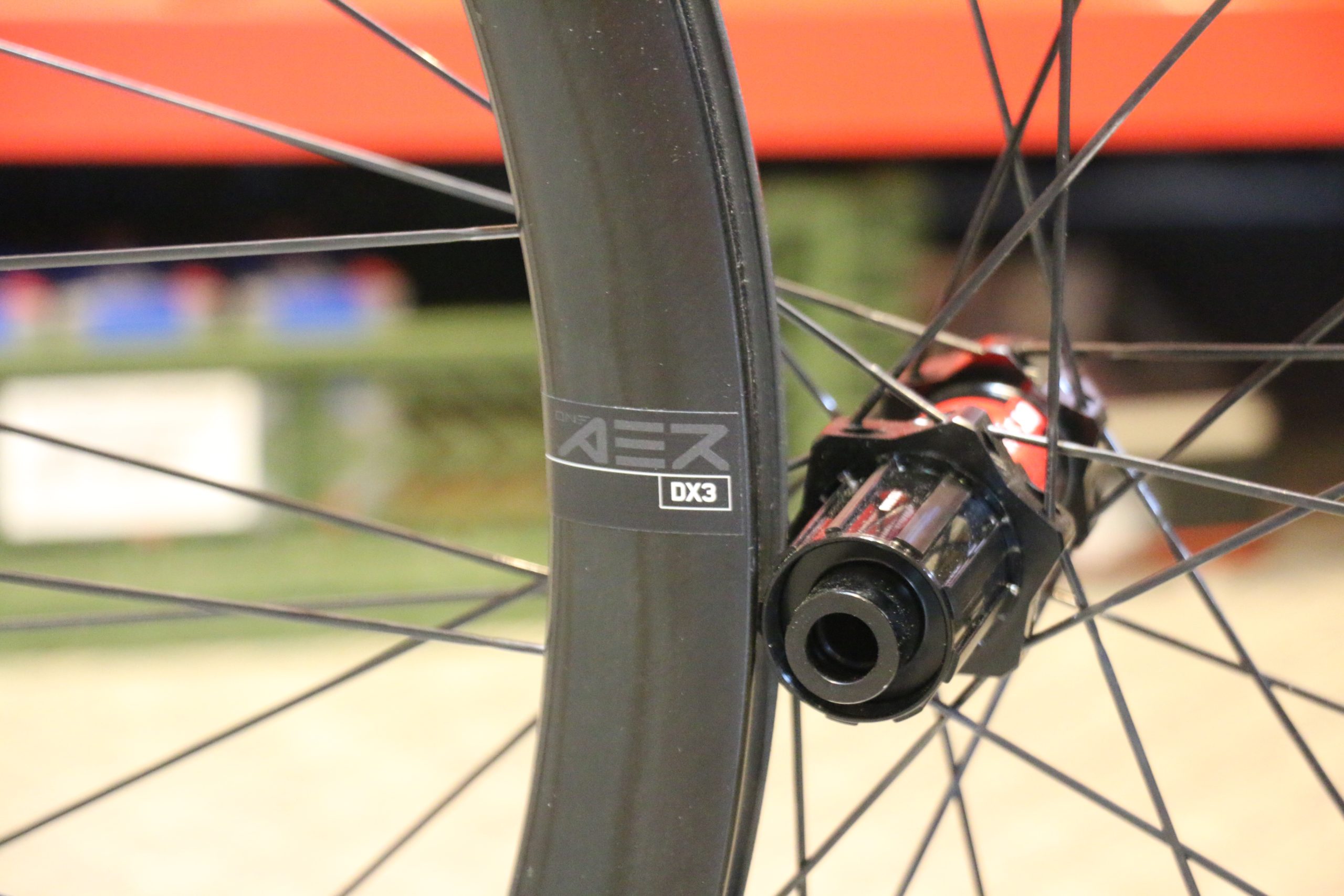 ONEAER 「ワンエアー」ホイールのご紹介 | BICYCLE STUDIO R-FACTORY