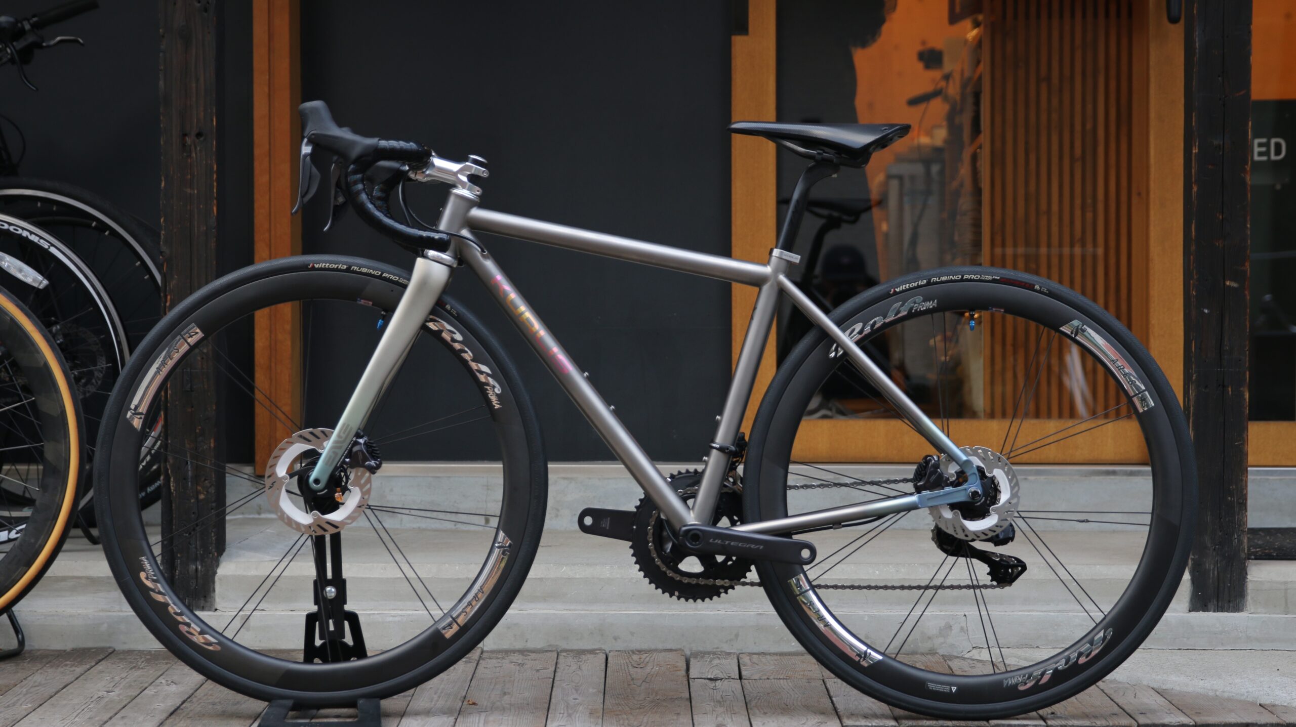 KUALIS Titanium Special Road (Full-custom bike) | BICYCLE